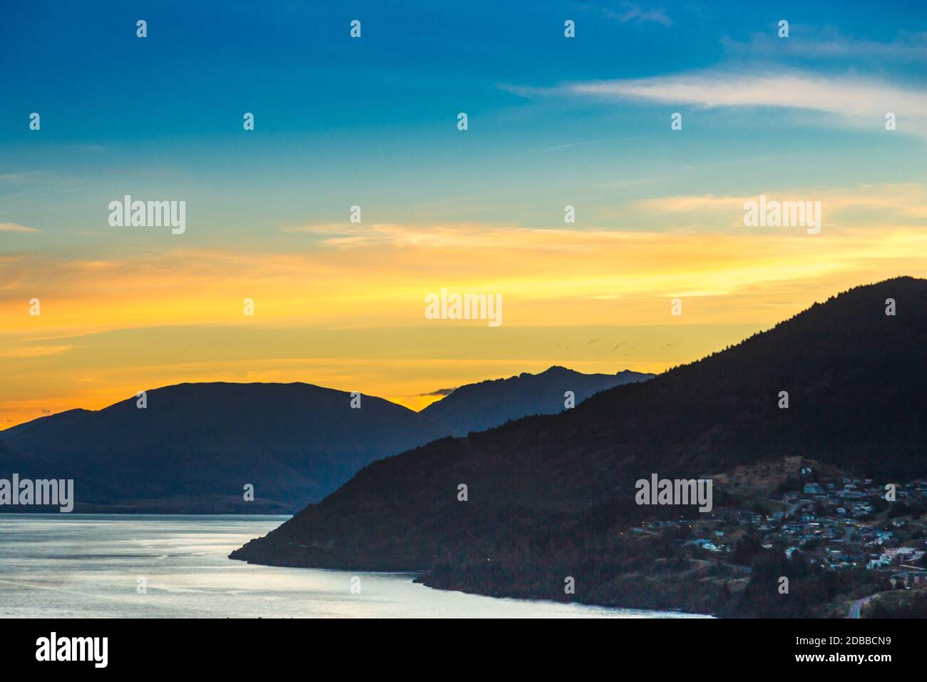 Queenstown in New Zealand. The city of adventure and nature Stock Photo ...
