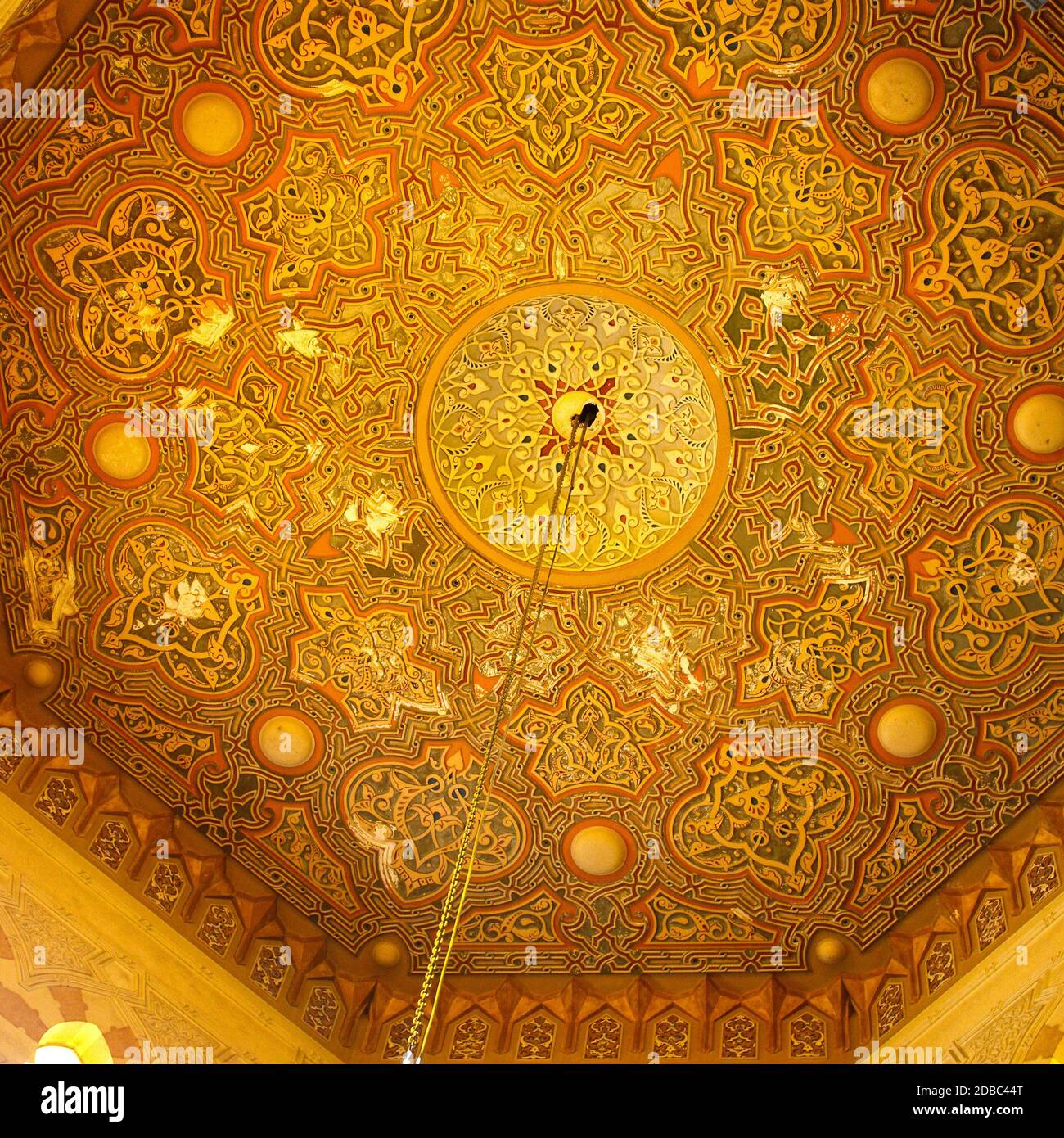 Luxury ceiling in old mosque with Islamic pattern Stock Photo - Alamy