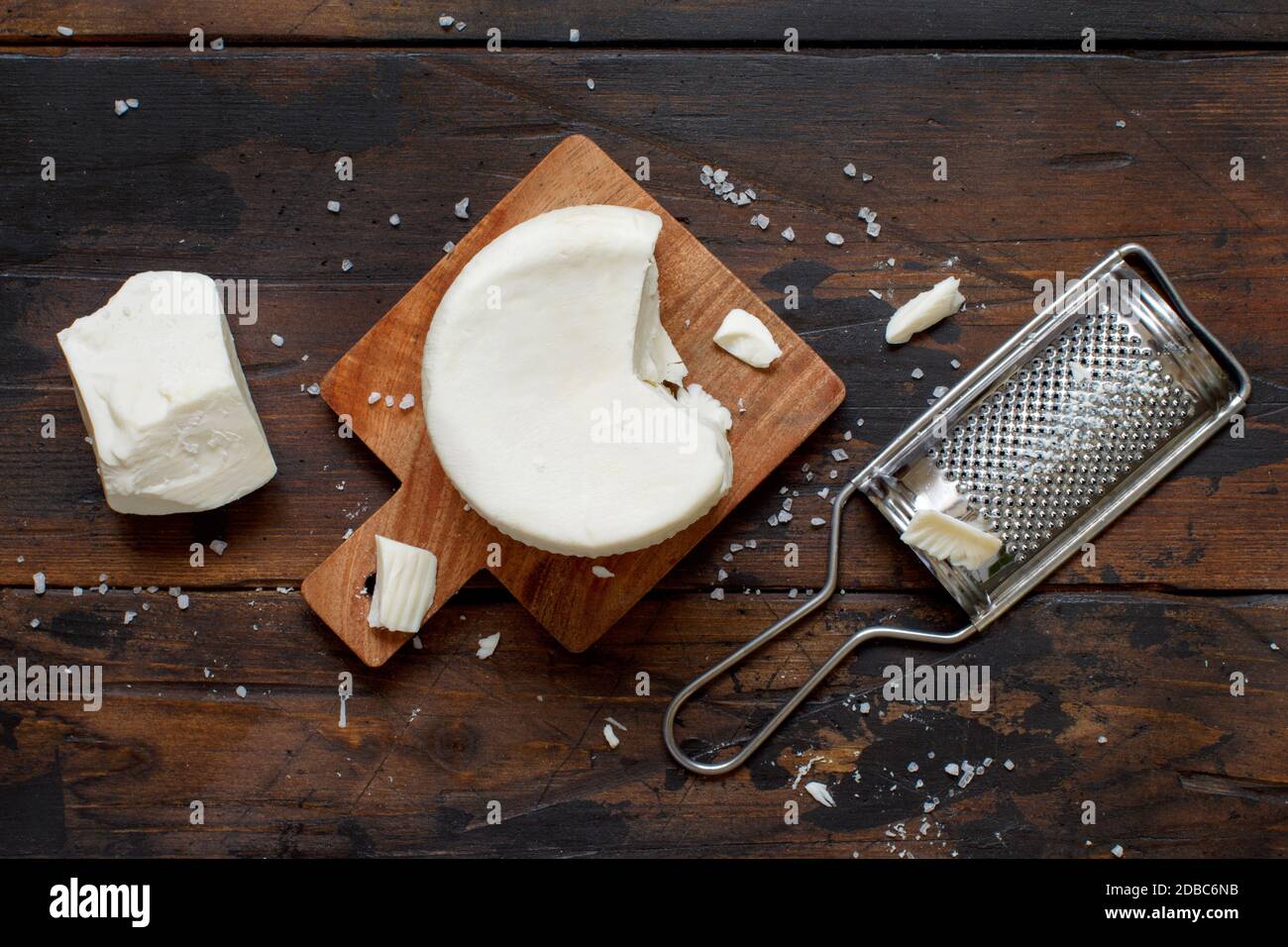 Cacio Ricotta Flakes Cacio ricotta hi-res stock photography and images - Alamy