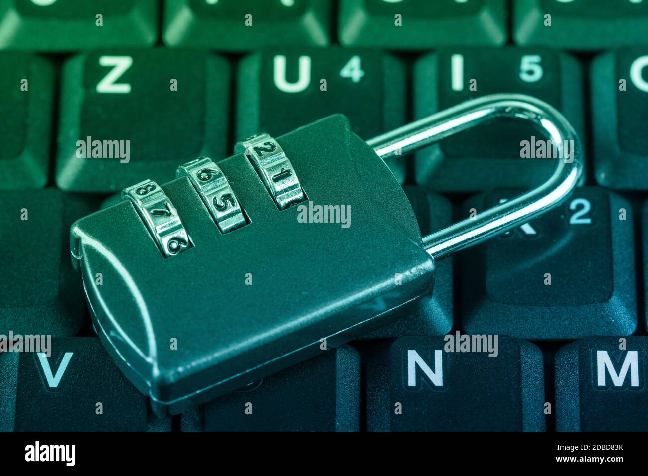 A padlock on a keyboard symbol foto save Stock Photo Alamy
