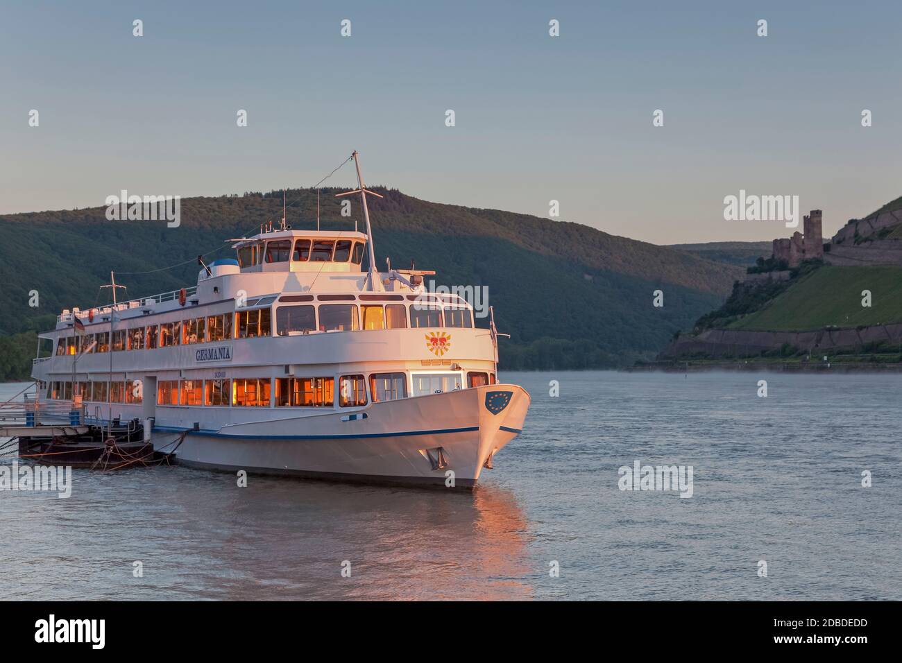 geography / travel, Germany, RhinelandPalatinate, Bingen at Rhine, excursion ship on the Rhine