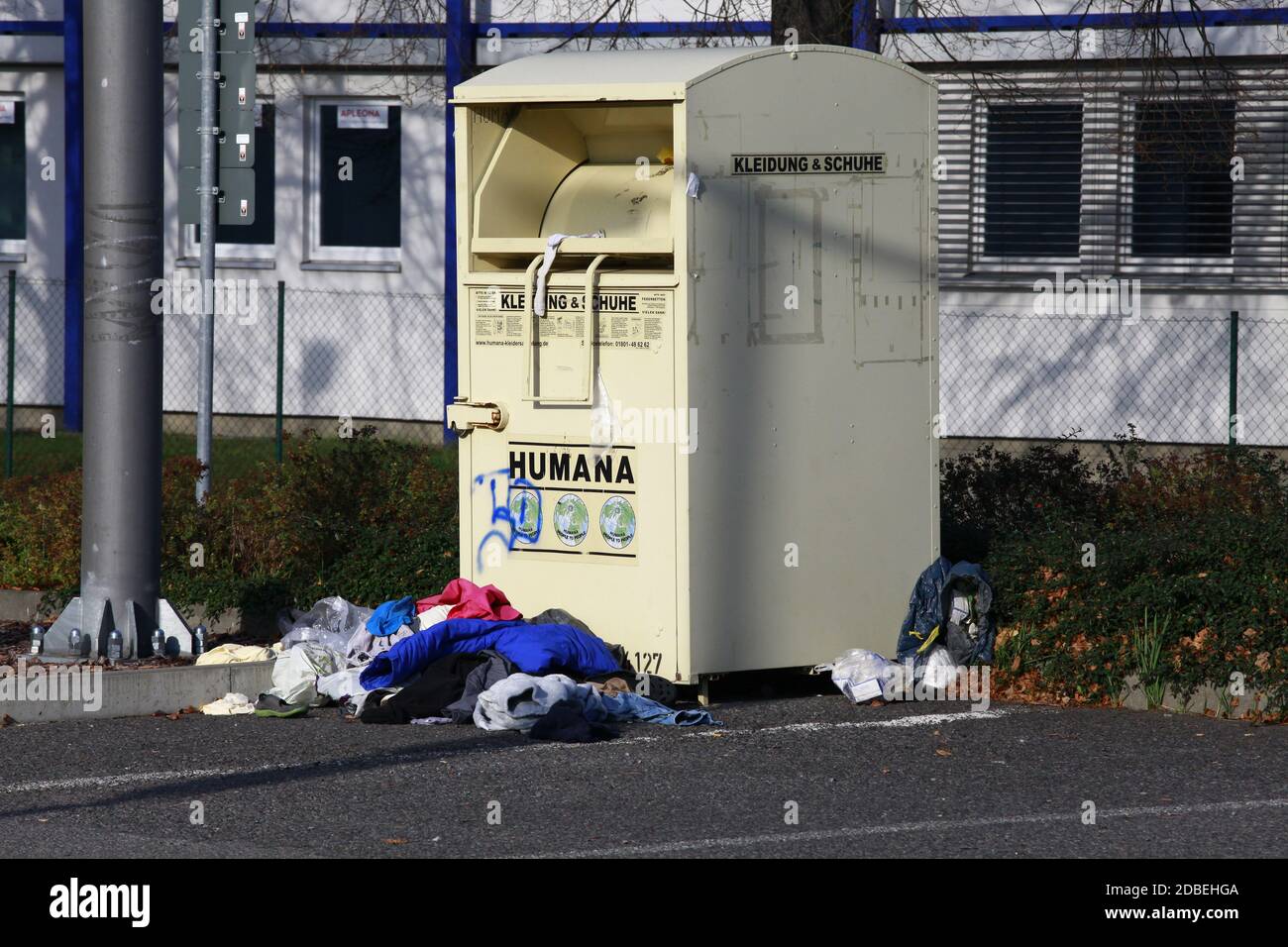 old clothes container Altkleidercontainer Stock Photo Alamy