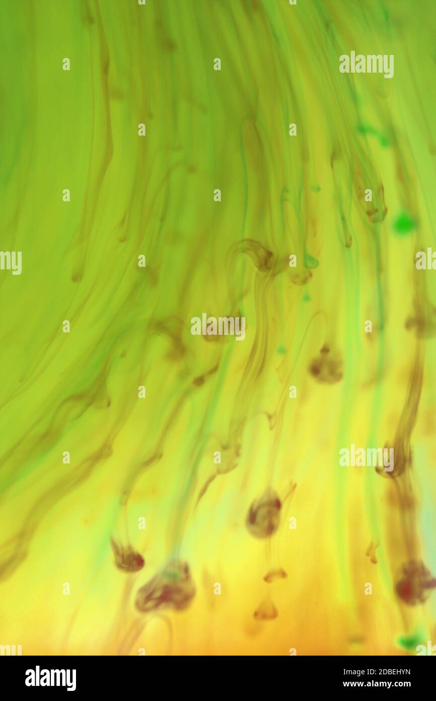 Ink drops motion dynamic lines hi-res stock photography and images - Alamy