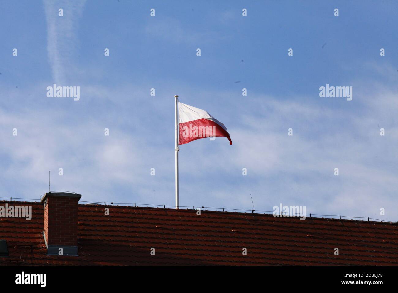 Polnische Flagge Gartenflagge – 30,5x45,7 Cm, Doppelseitig, Wetterfest, Für Veranda & Outdoor
