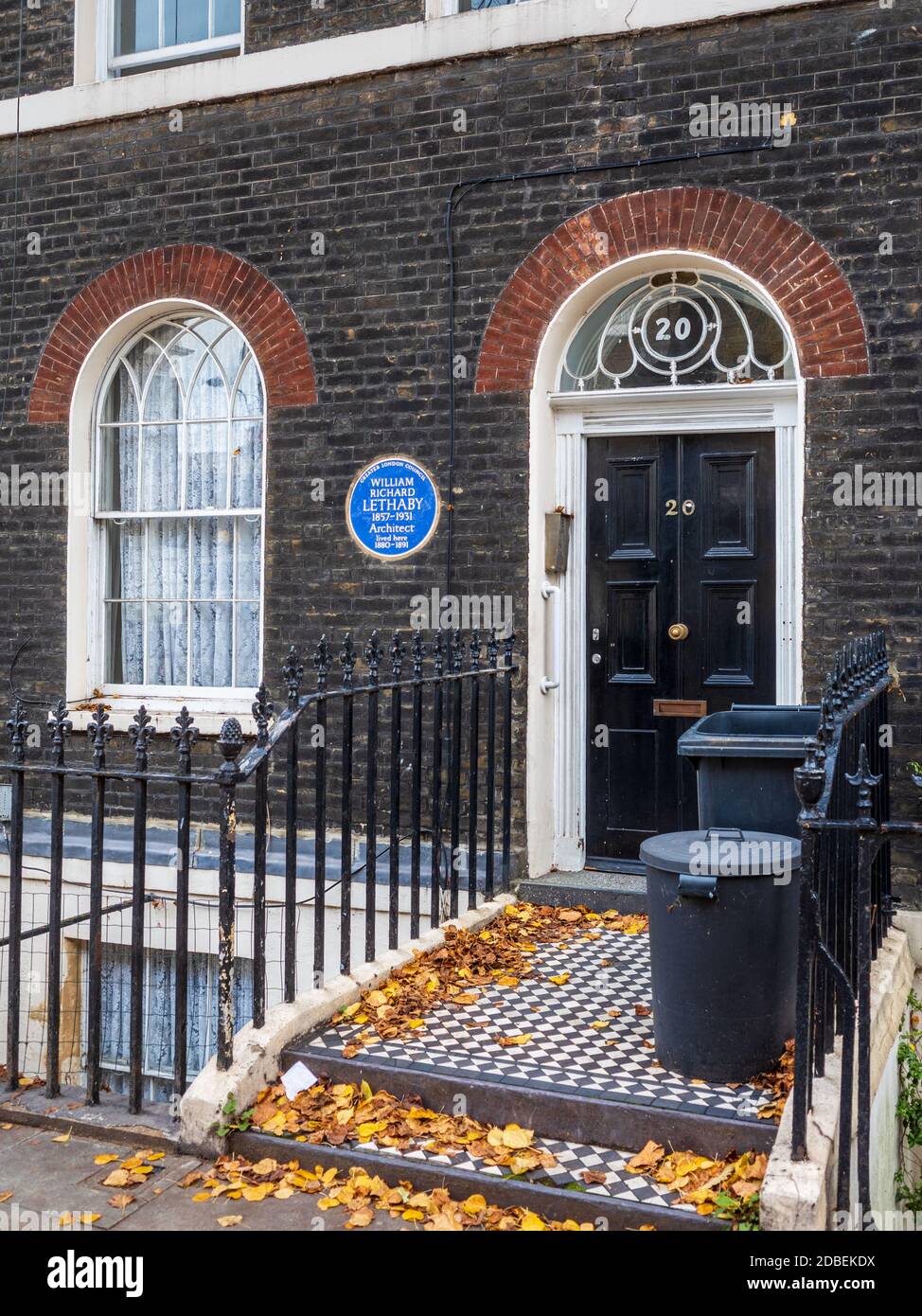 William Richard Lethaby (1857-1931) Architect Blue Plaque at 20 Calthorpe St, London. Influential on the late Arts and Crafts & early Modern movement. Stock Photo
