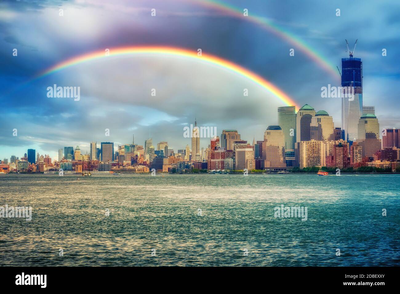 Rainbow over manhattan hi-res stock photography and images - Alamy