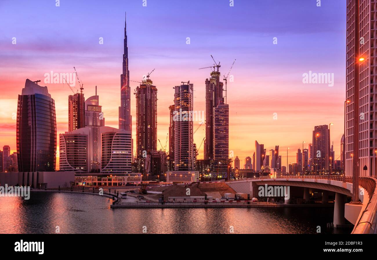 Scenic view of skyline of Dubai's downtown at sunset Stock Photo - Alamy