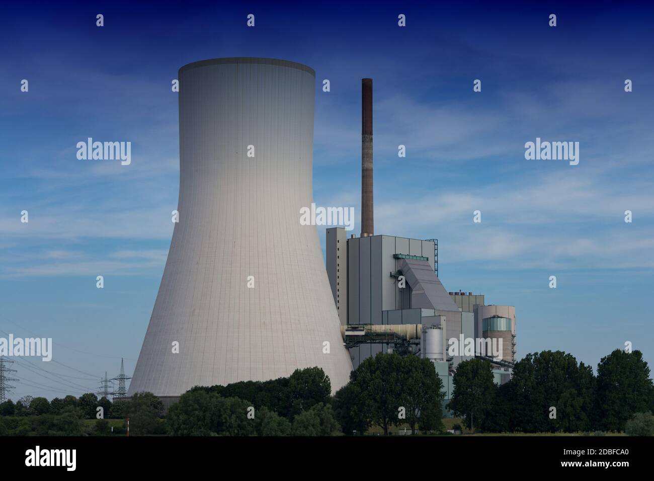 Power plant Walsum in Duisburg-Walsum. The coal-fired power plant is located on the site of the former coal mine Walsum directly on the Rhine. Stock Photo