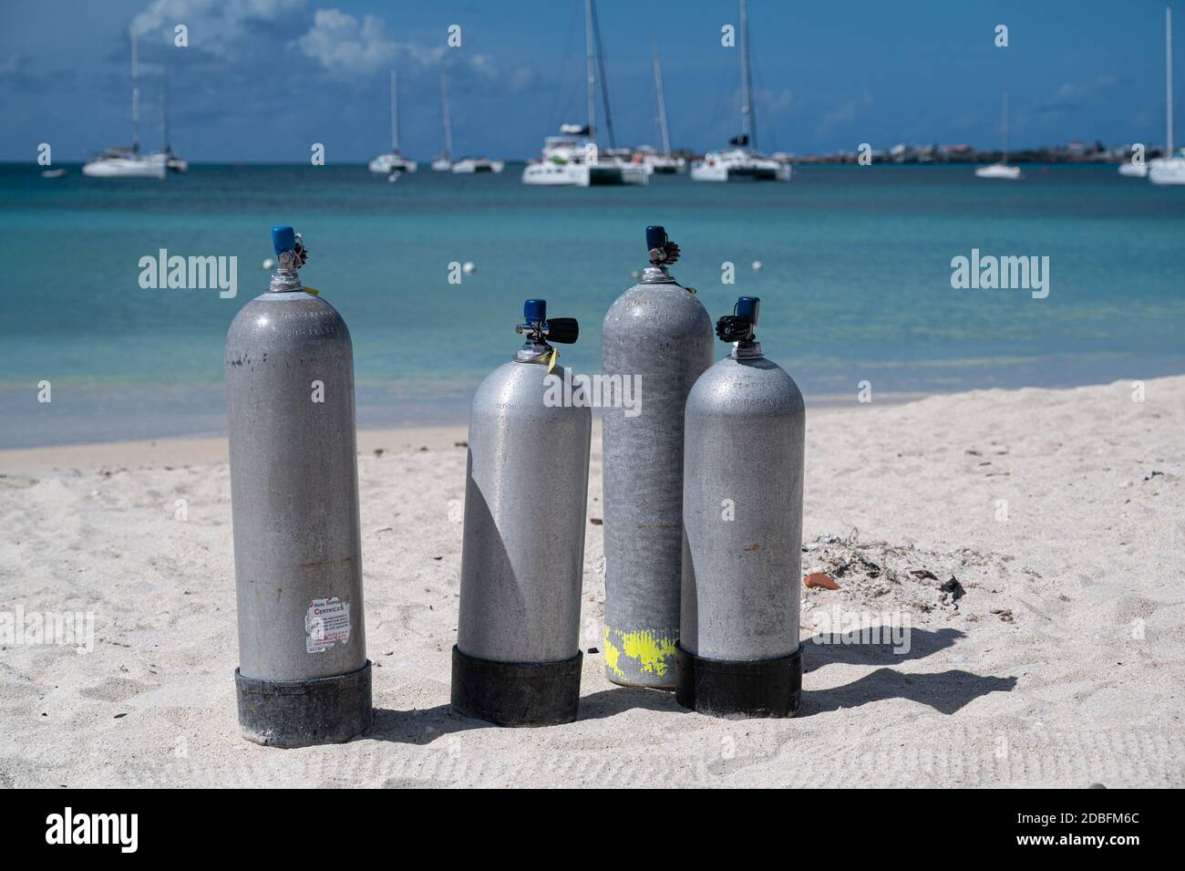 Scuba diving from the beach, St Martin, Dutch Caribbean Stock Photo Alamy