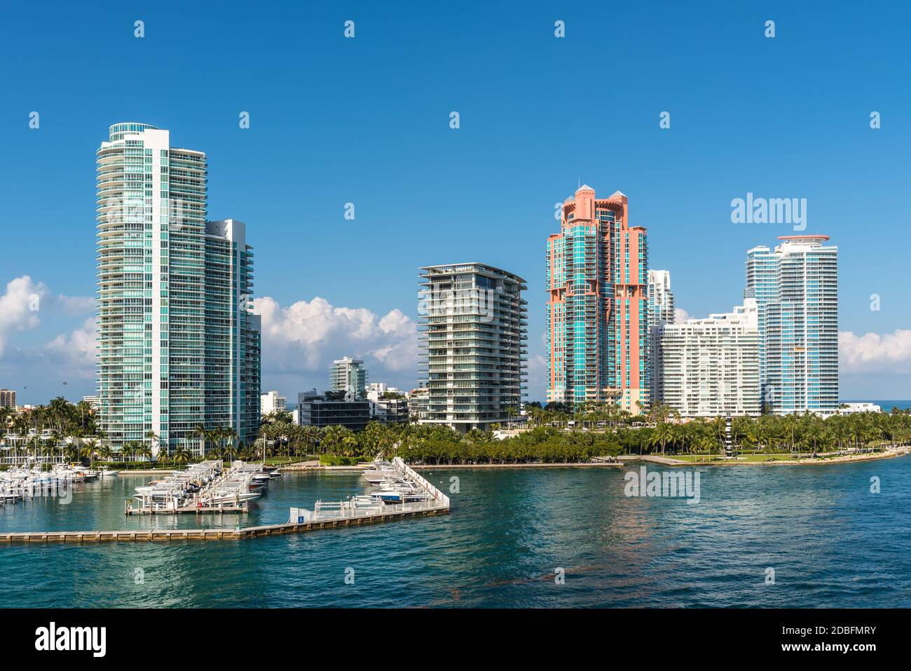 Miami, FL, United States - April 28, 2019: Luxury high-rise condominiums overlooking boat parking on the Florida Intra-Coastal Waterway in Miami Beach Stock Photo