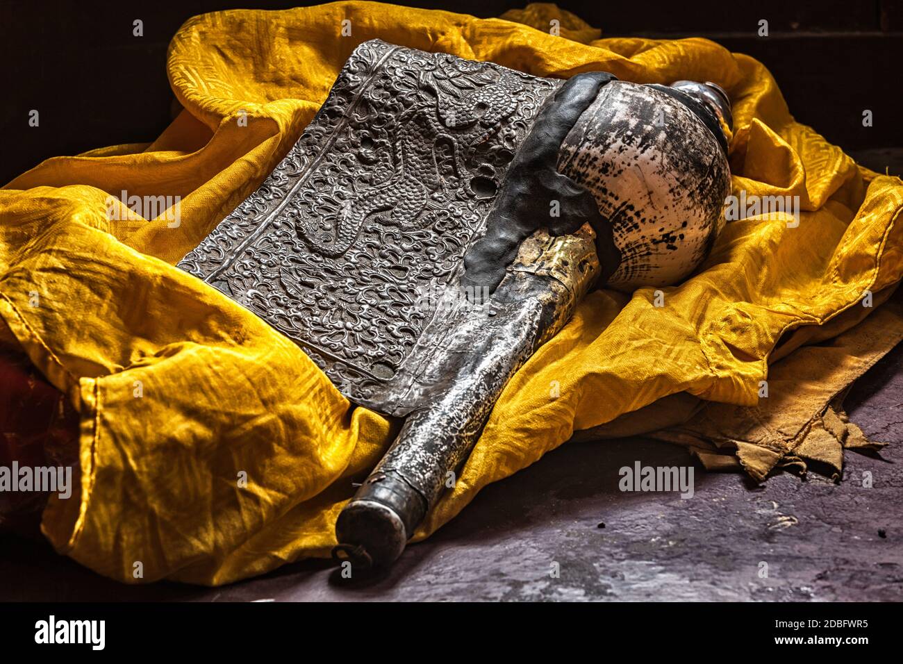 Dung-Dkar (trumpet made of conch shell) - religious music instrument in ...