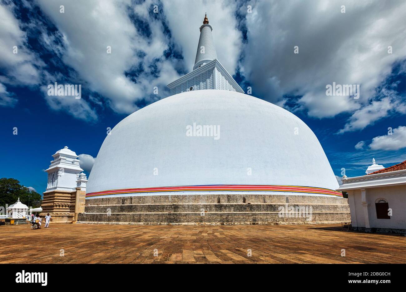 Ruwanweliseya Dagoba buddhist stupa tourist and pilgrimage site.  Anuradhapura, Sri Lanka Stock Photo - Alamy