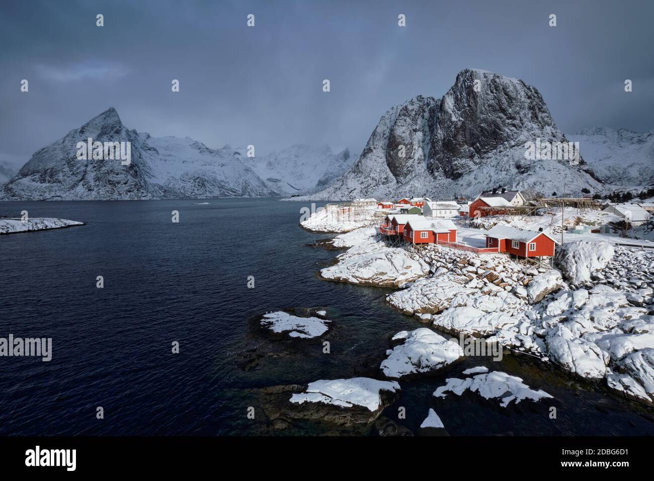Iconic Hamnoy fishing village on Lofoten Islands, Norway with red rorbu ...