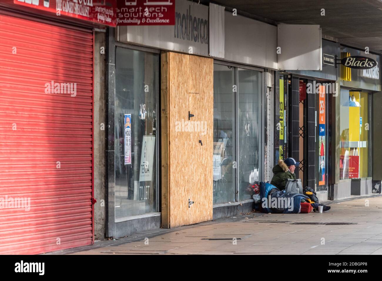 Crawley, November 16th 2020: Haslett Avenue in Crawley town centre, which remains the town worst affected by the lockdown, due to the town's reliance Stock Photo