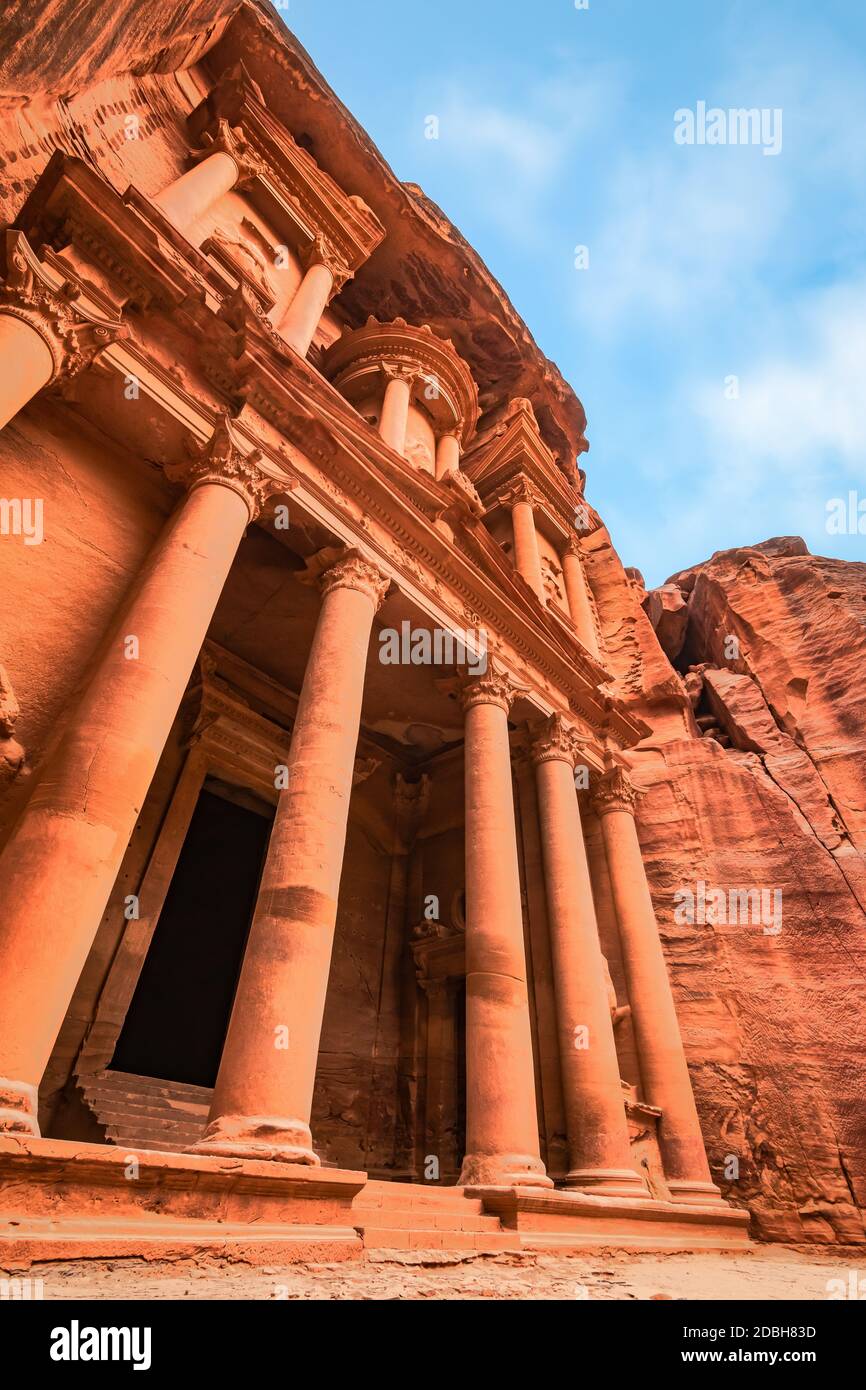 Low angle view of ancient temple of the Treasury in the lost city of Petra, Jordan Stock Photo