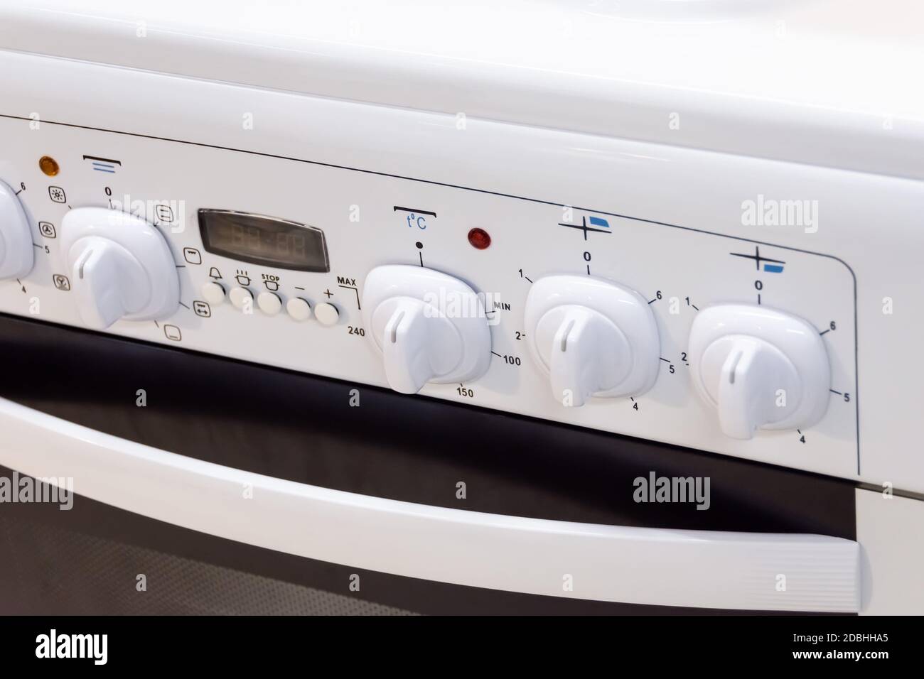 Temperature regulators burner switch on electric stoves Stock Photo Alamy