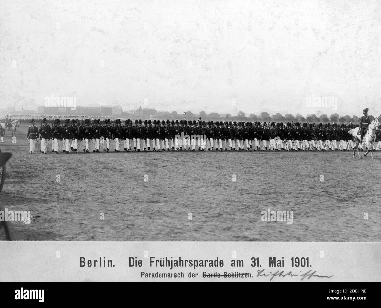 Soldiers of the Luftschiffer division are marching on the Tempelhofer Feld in Berlin during the Spring Parade of 1901. Stock Photo