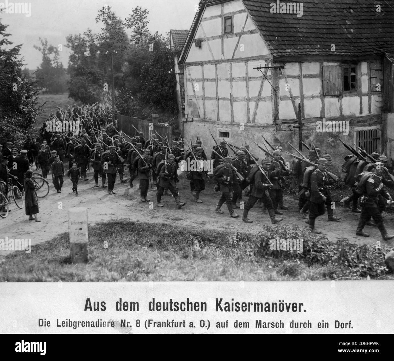The Leib-Grenadier-Regiment Nr. 8 from Frankfurt an der Oder marching through a village. Stock Photo
