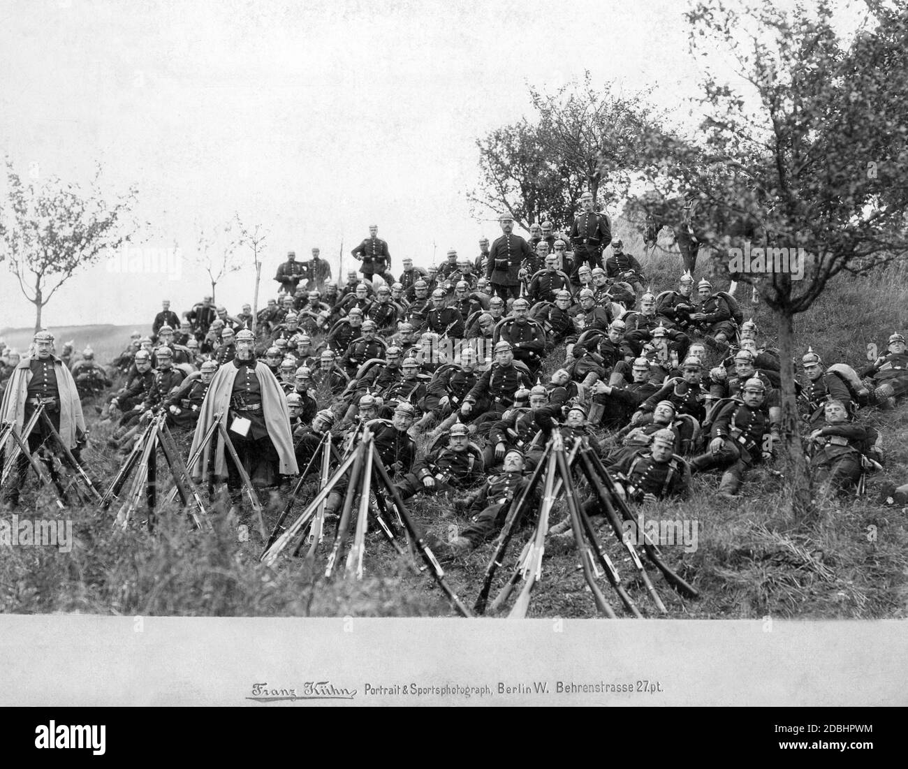 The 6th Company of Luetzow, which belongs to the blue party at the imperial manoeuvre, during a short rest. Stock Photo