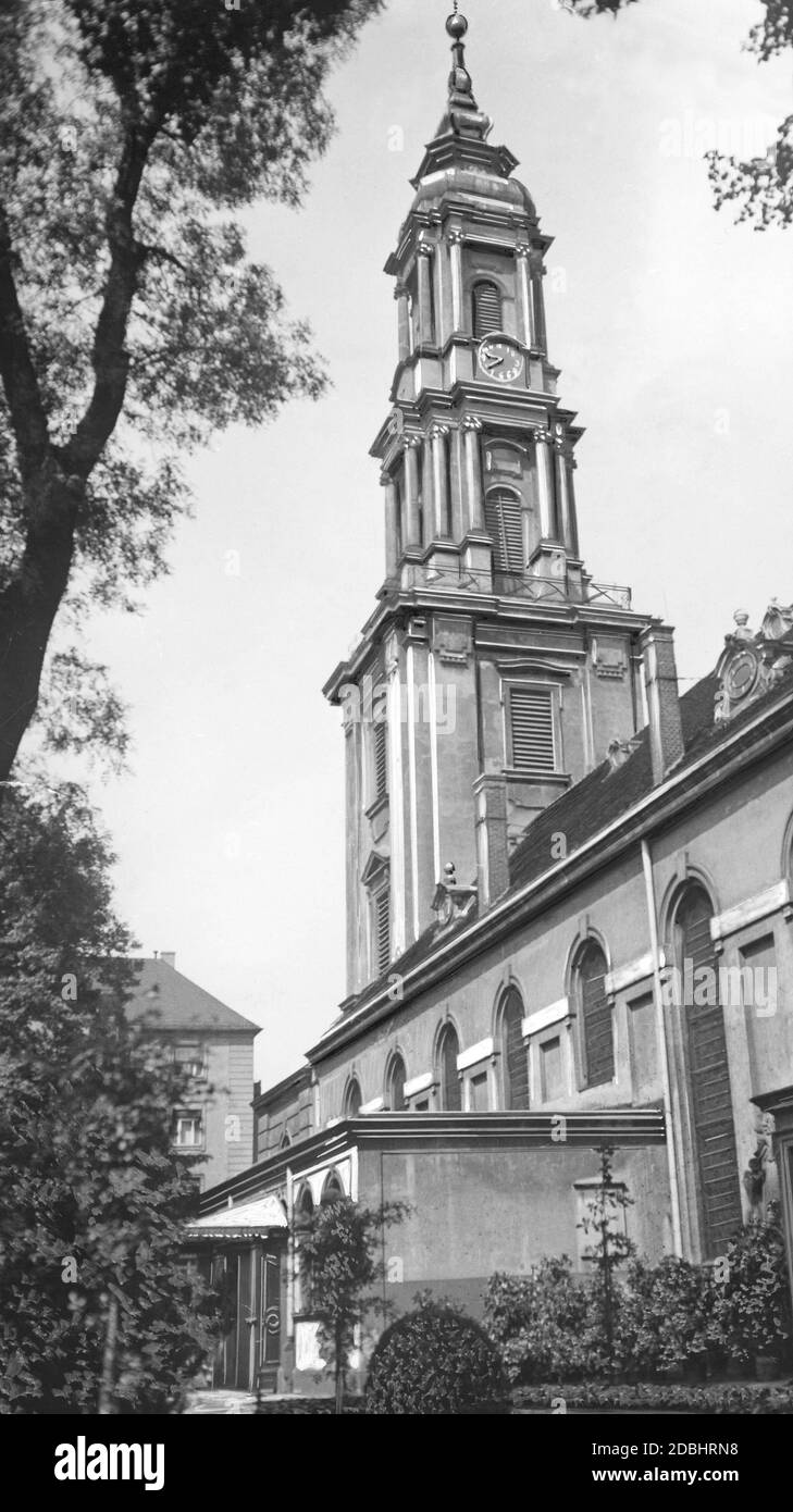The photograph shows the Sophienkirche in Berlin-Mitte in 1940. Stock Photo