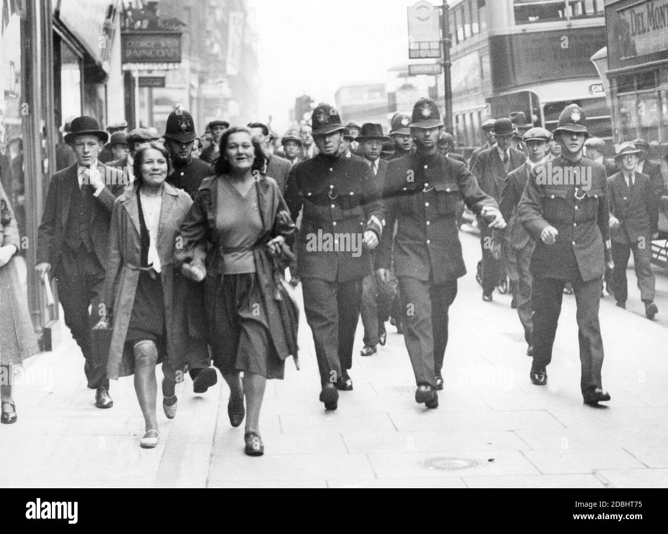 1930s police uniform hi-res stock photography and images - Alamy