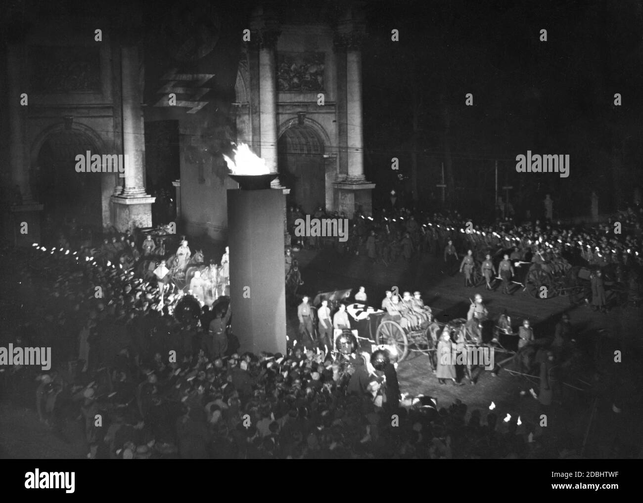 "Traditionsmarsch (annual commemorative march) on the 9th of November