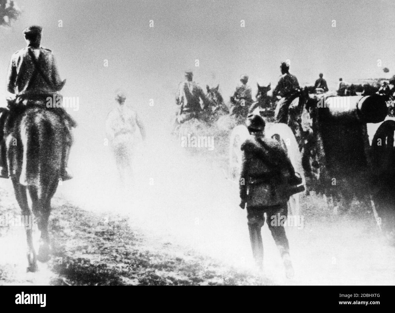 An artillery detachment of the Red Army on the front line against the Belarusian army of Admiral Kolchak, which had advanced almost as far as Moscow in autumn 1918. Stock Photo