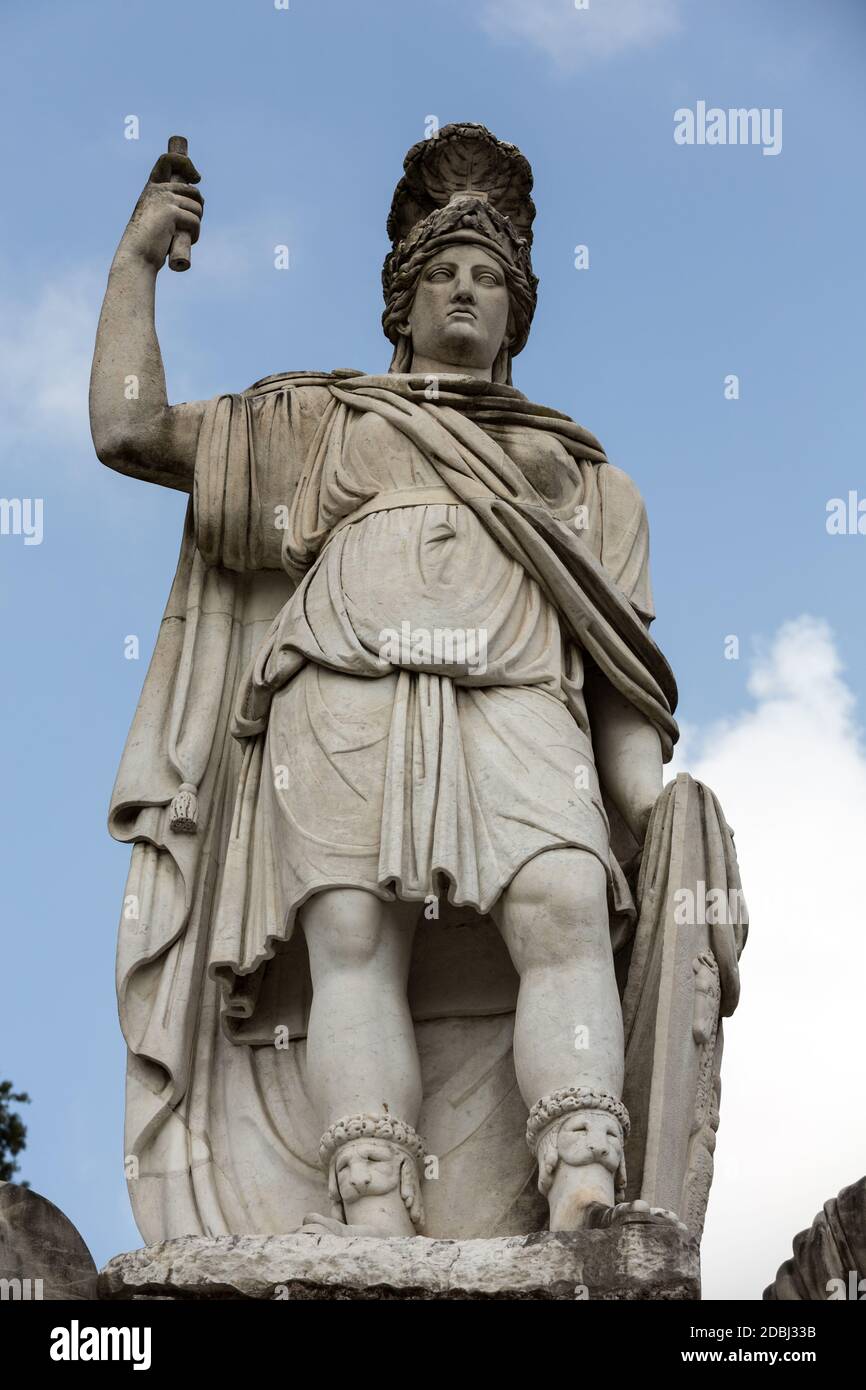 Rome, Italy - Pincio fountain at famous Piazza del Popolo square Stock ...