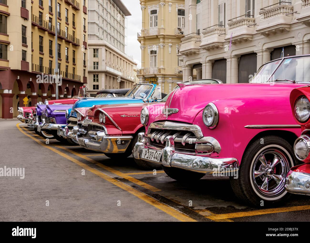 Vintage cars at Central Park, Havana, La Habana Province, Cuba, West Indies, Central America Stock Photo