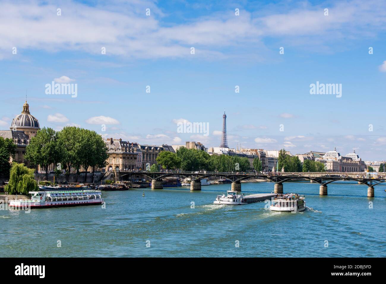Pont Neuf Bridge over the River Seine with the Eiffel Tower behind, Paris, France, Europe Stock Photo