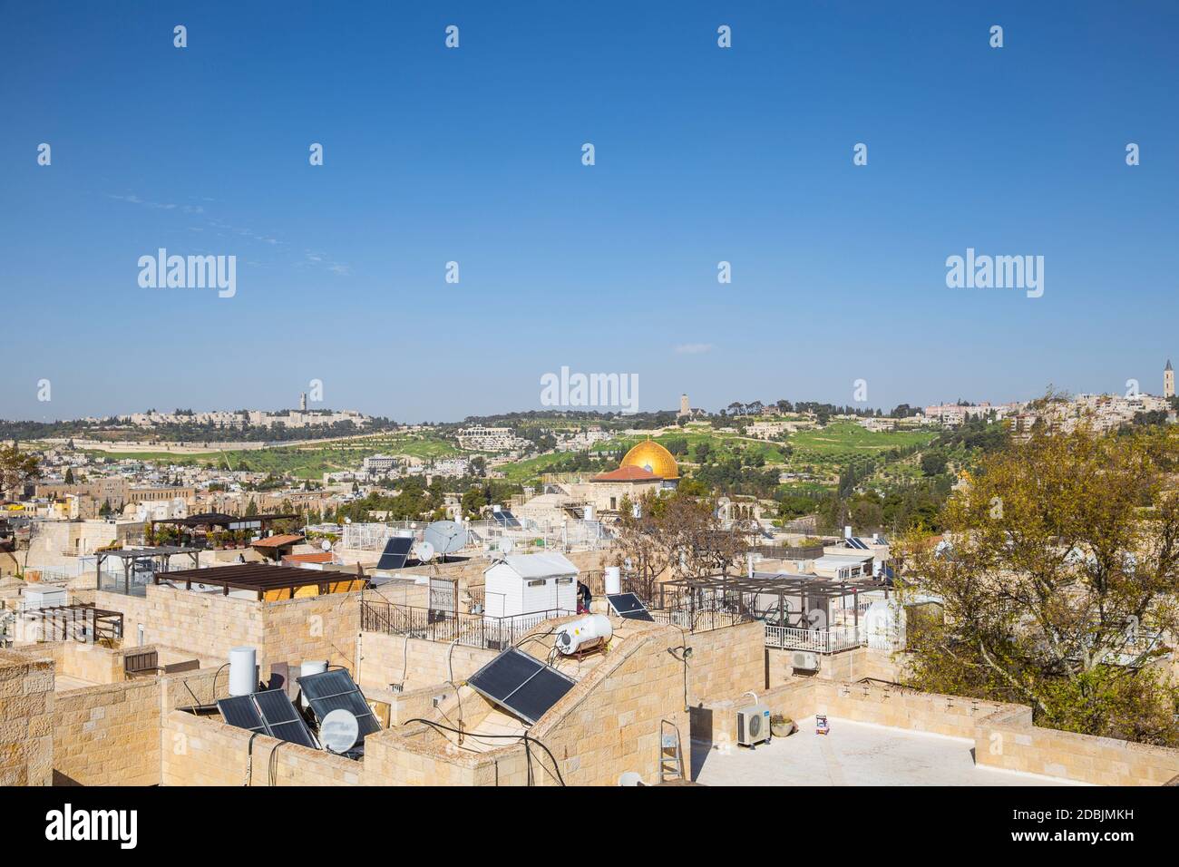 Rooftops ancient jerusalem dome hi-res stock photography and images - Alamy