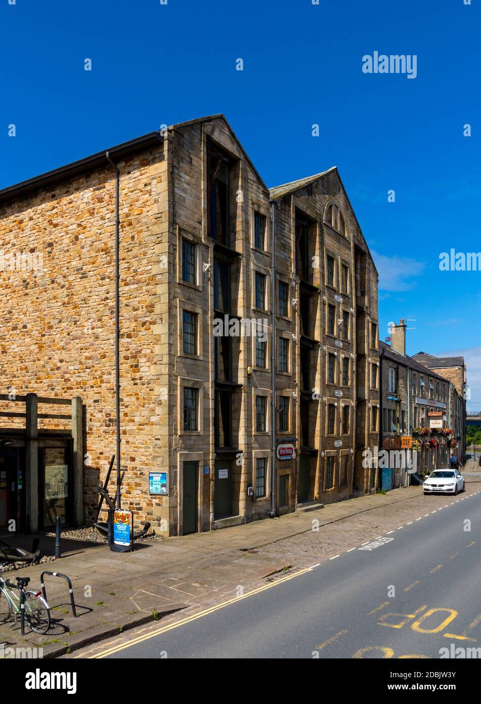 St quay hires stock photography and images Alamy