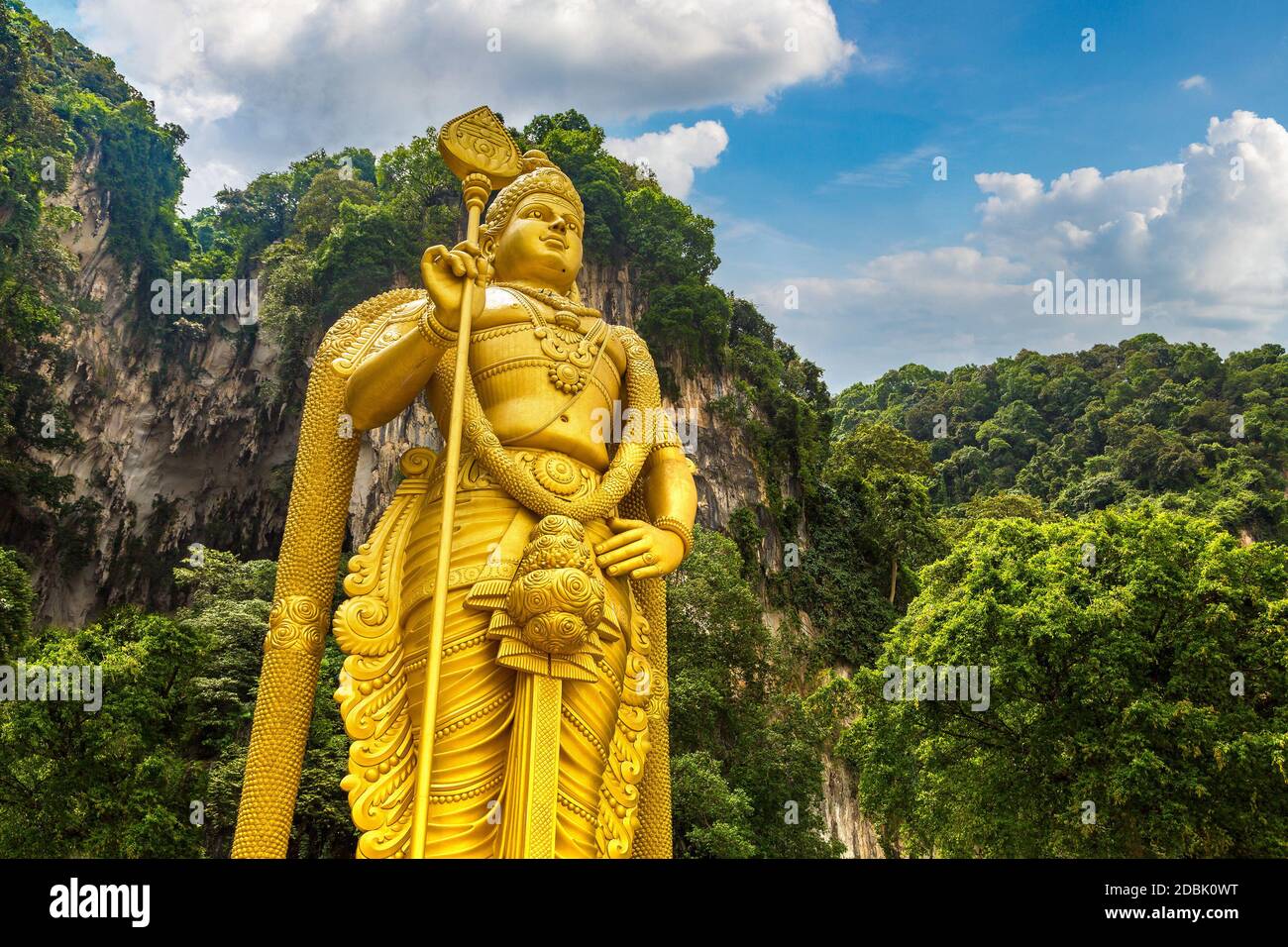 Statue of hindu god Murugan at Batu cave in Kuala Lumpur, Malaysia ...
