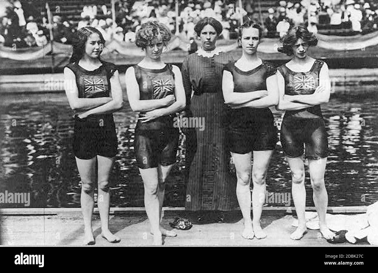 STOCKHOLM OLYMPIC GAMES 1912. The winning British Womens Freestyle  4x100 metre relay team. From left: Bella Moore, Jennie Fletcher, Clara Jarvis (coach) , Annie Speirs, Irene Steer Stock Photo