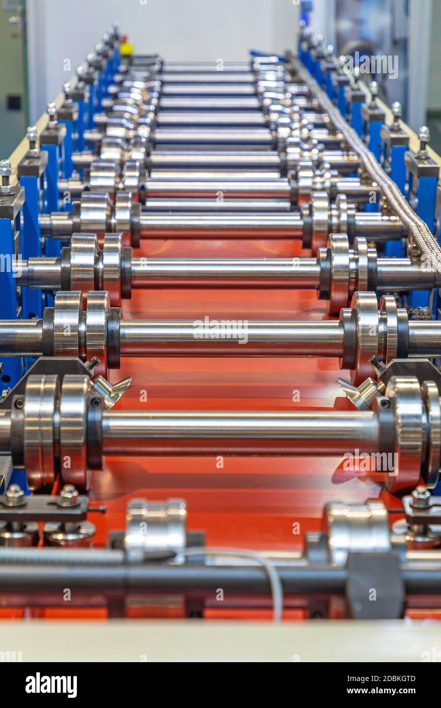 Shape Forming Machine Metal beams forming hi-res stock photography and images - Alamy