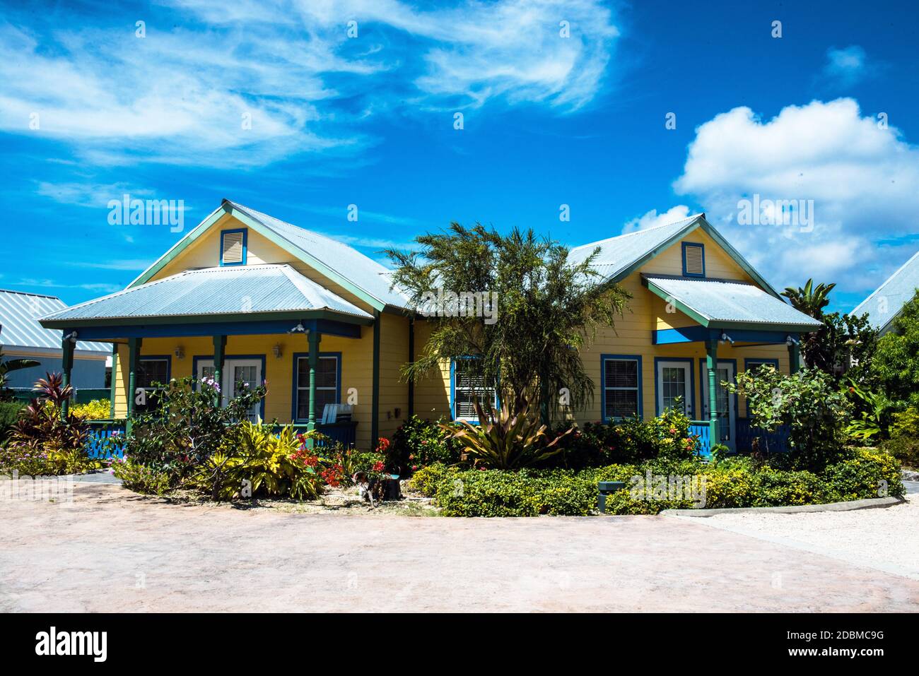 Typical houses on Cayman Island Stock Photo Alamy