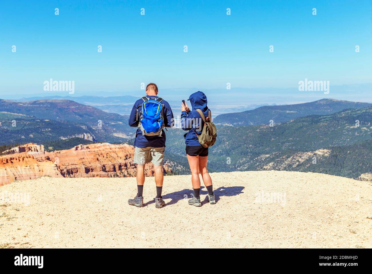 A couple enjoy the scenic view of Cedar Breaks National Monument, a U.S. National Monument located in the U.S. state of Utah near Cedar City. Cedar Br Stock Photo