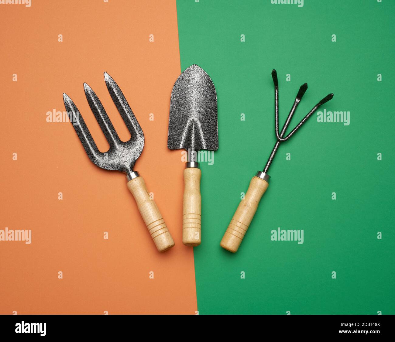 Steel rakes hires stock photography and images Alamy