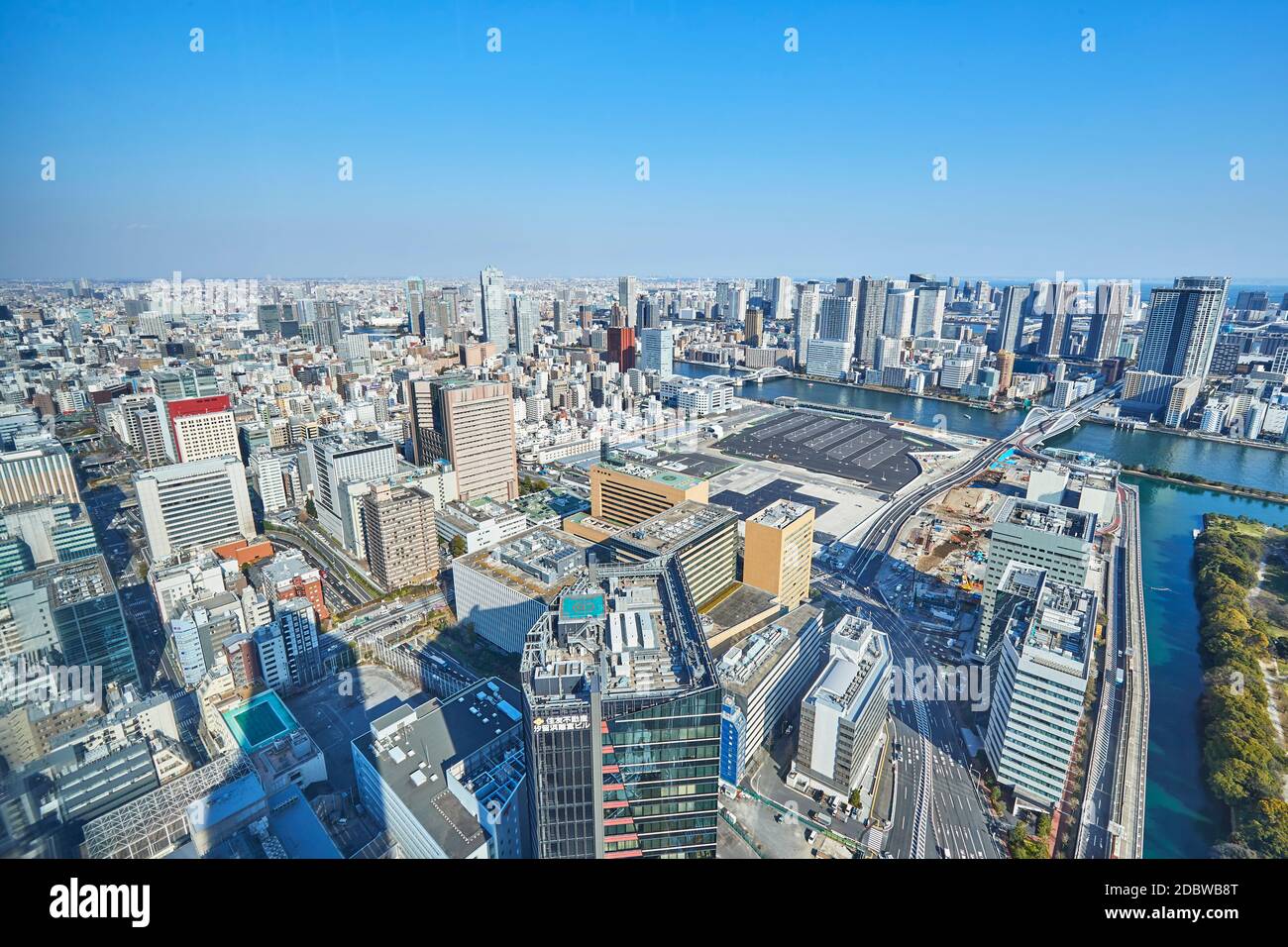 Streets In Tokyo Japan Stock Photo Alamy streets-in-tokyo-japan-stock-photo-alamy