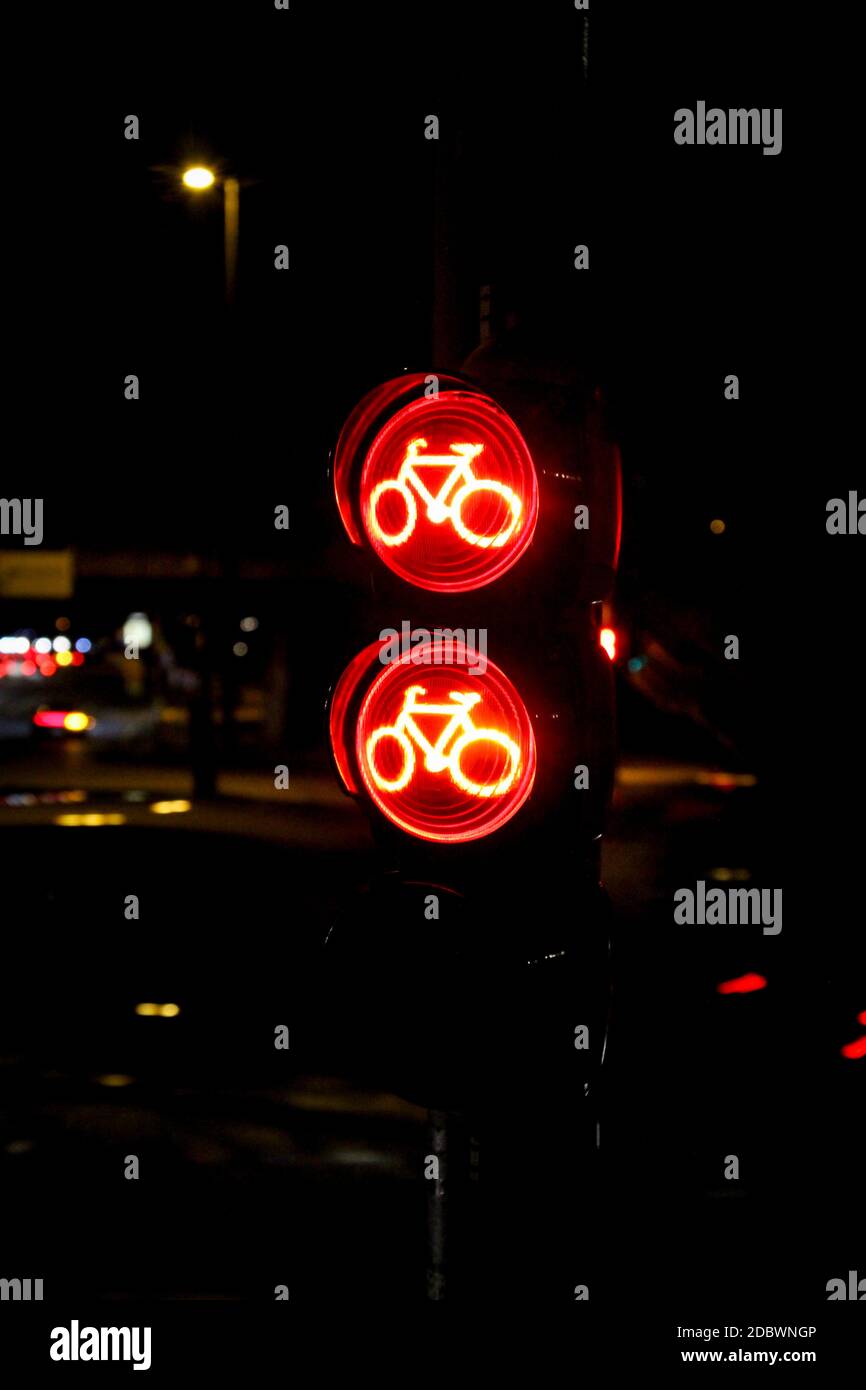 Closeup of a traffic light, bicycle traffic light at night, traffic