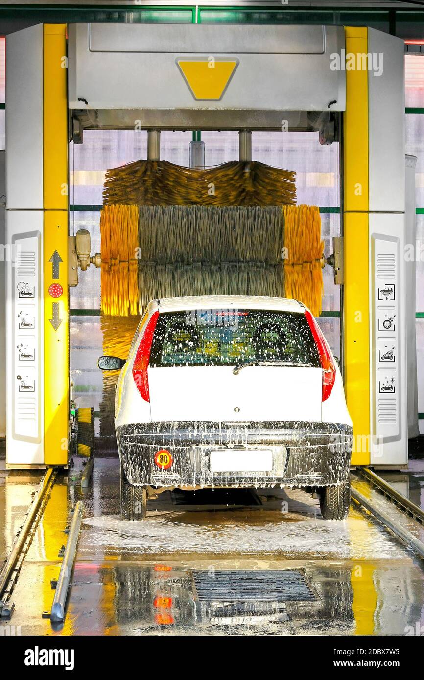 Car wash equipment hi-res stock photography and images - Alamy