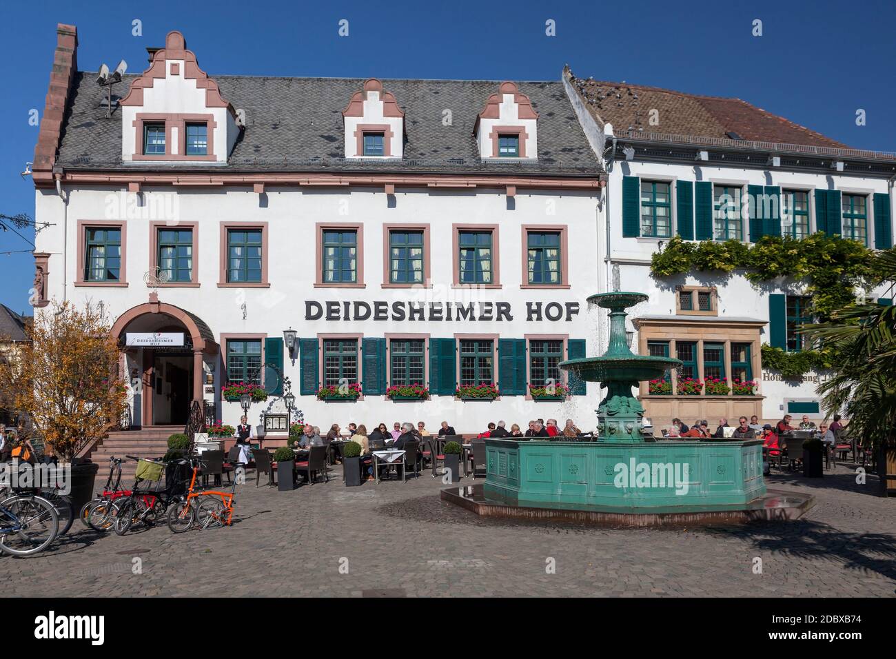 geography / travel, Germany, Rhineland-Palatinate, Deidesheim, 'Deidesheimer Hof', German Wine Route, , Additional-Rights-Clearance-Info-Not-Available Stock Photo