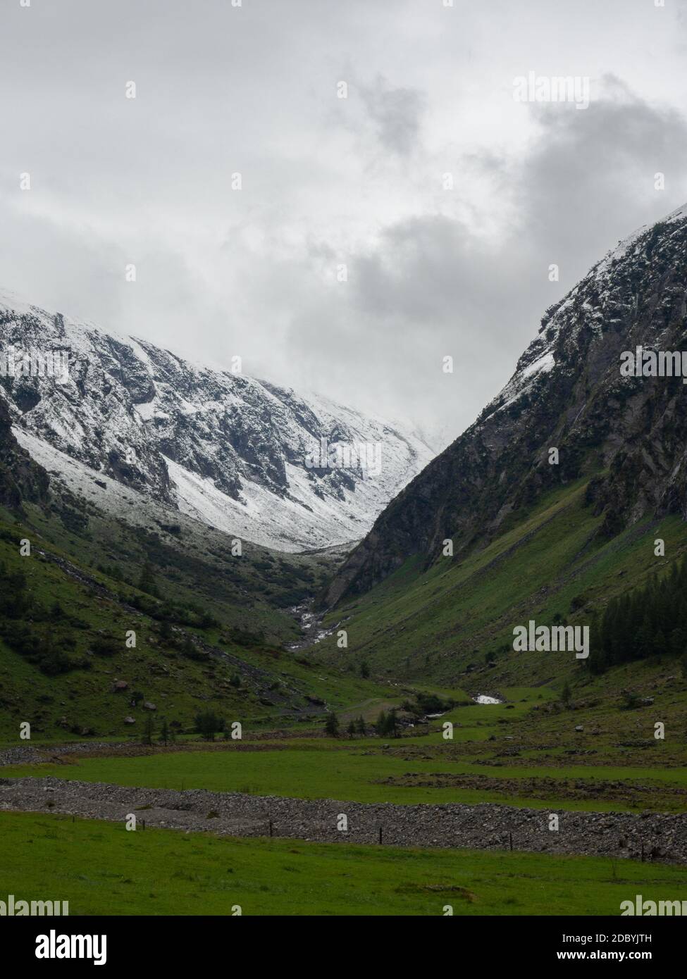 Valley view on a foggy day Stock Photo - Alamy