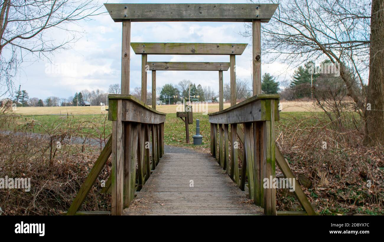 Small bridge across creek in hi-res stock photography and images - Alamy