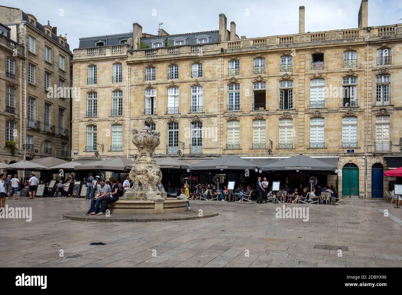 Bordeaux, France - September 9, 2018: Parliament Square or Place du Parlement . Historic square featuring an ornate fountain, cafes and restaurants in Stock Photo