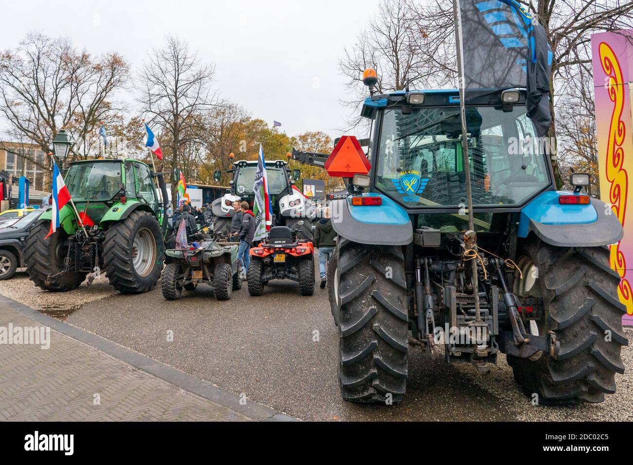 THE HAGUE, NETHERLANDS - NOVEMBER 17: Farmers are seen during a farmers protest against nitrogen policies at the Malieveld on November 17, 2020 in The Hague, Netherlands. (Photo by Jeroen Meuwsen/Orange Pictures) Stock Photo