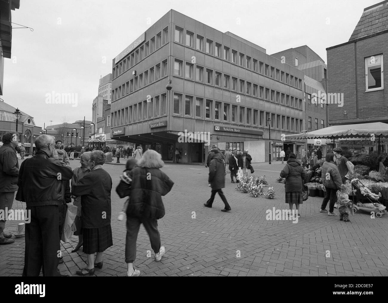Oldham town centre yorkshire street hires stock photography and images