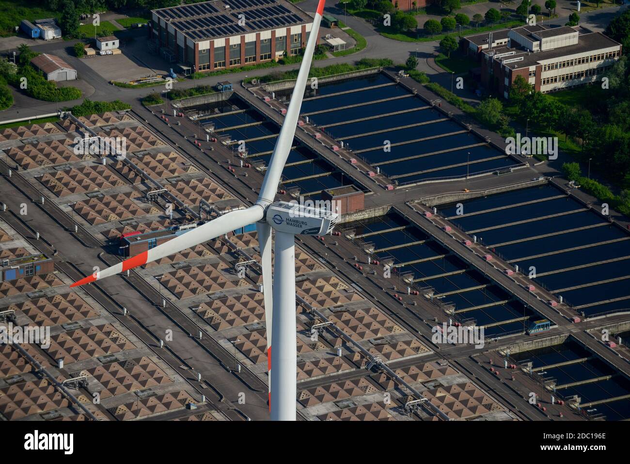 GERMANY Hamburg, windturbine at water treatment plant of Hamburg Water / DEUTSCHLAND, Hamburg, Nordex Windraeder des staedtischen Energieversorger Hamburg Energie auf dem Gelaende des Klaerwerk Dradenau von Hamburg Wasser Stock Photo