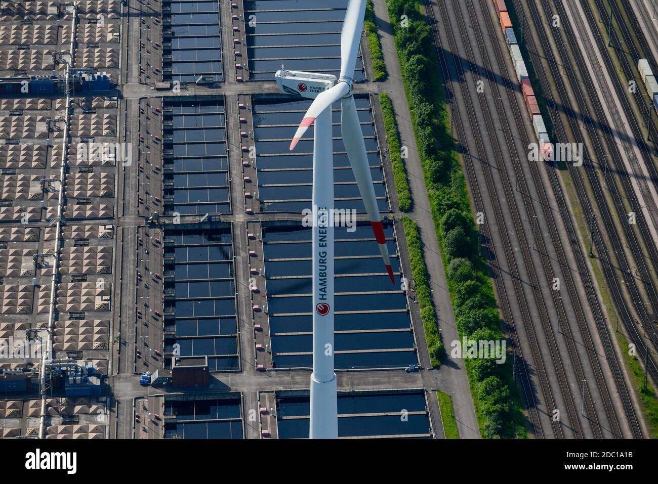 GERMANY Hamburg, windturbine at water treatment plant of Hamburg Water / DEUTSCHLAND, Hamburg, Nordex Windraeder des staedtischen Energieversorger Hamburg Energie auf dem Gelaende des Klaerwerk Dradenau von Hamburg Wasser Stock Photo