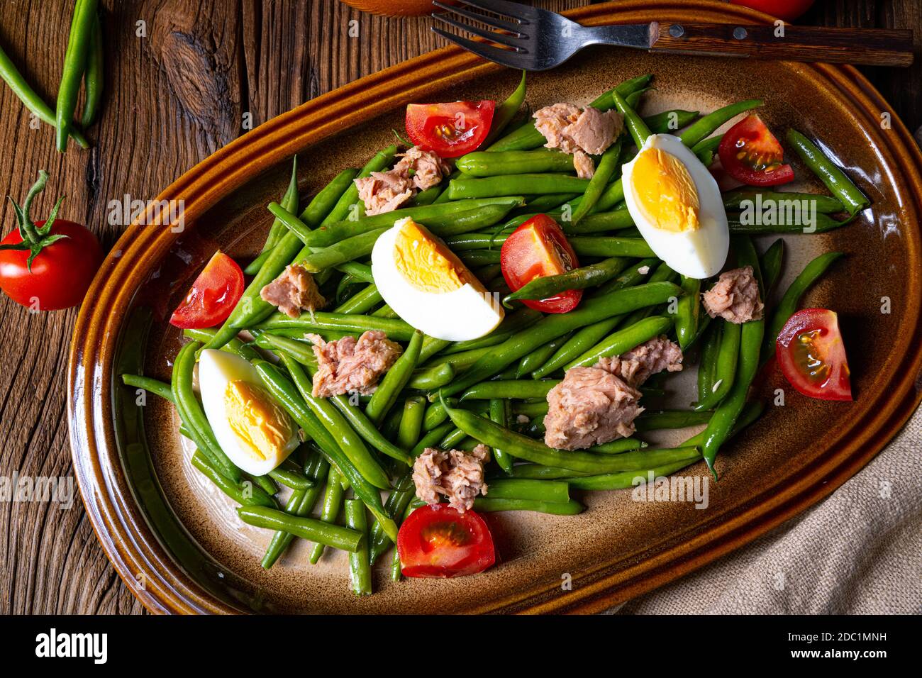Rustic green bean salad with egg and tuna Stock Photo Alamy